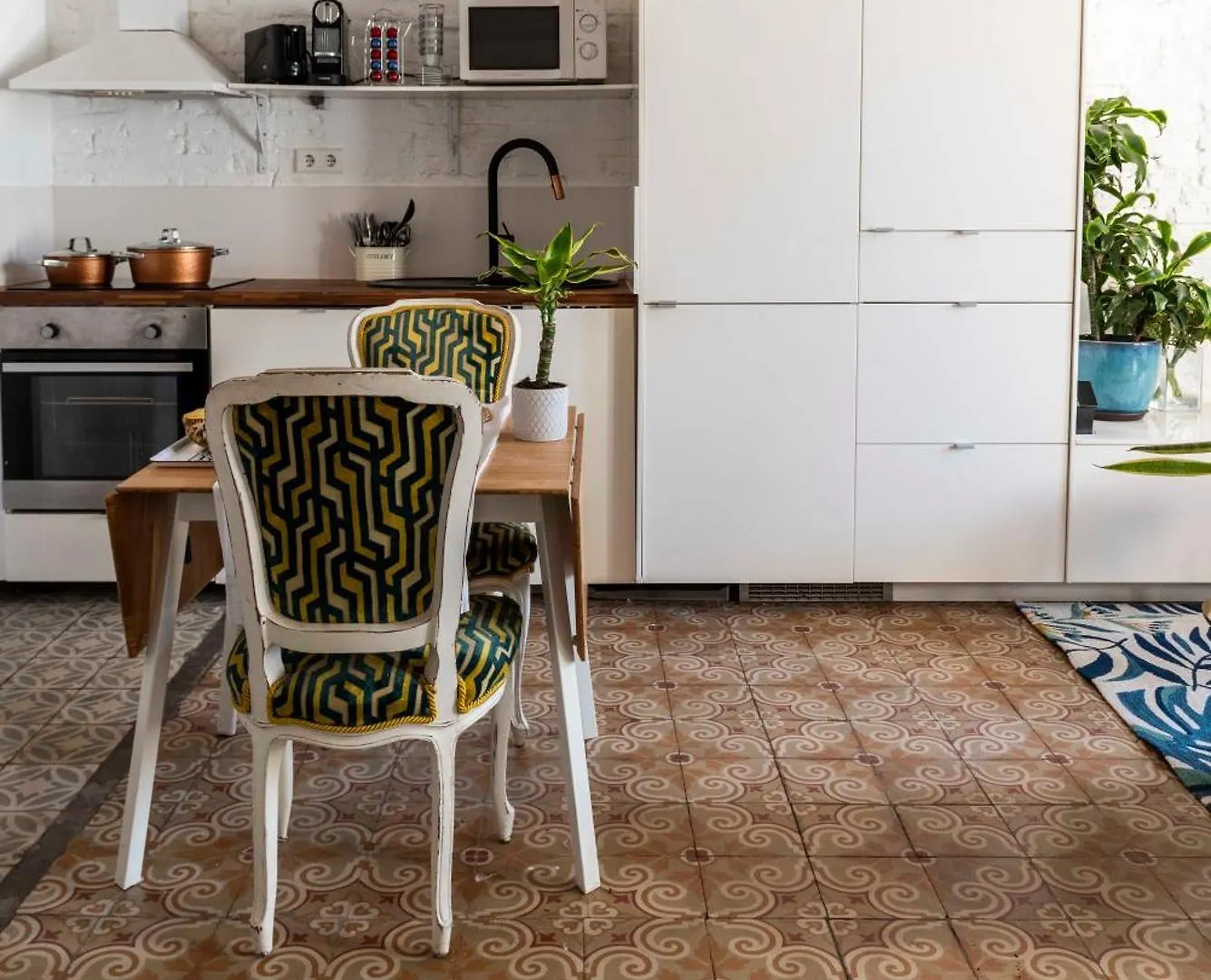 Enchanting 2 Bedroom Flat With Terrace Near Placa Espanya Barcelona 0*,